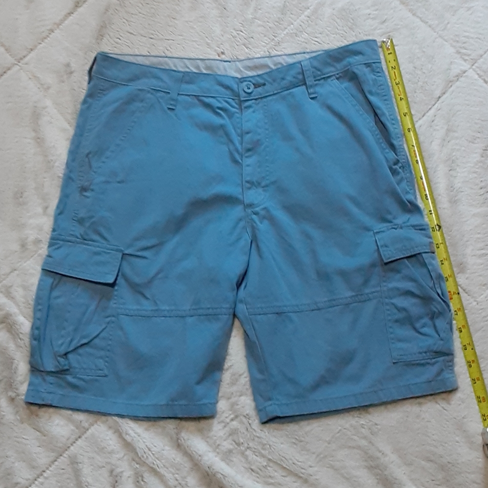 Wrangler light blue cargo shorts
